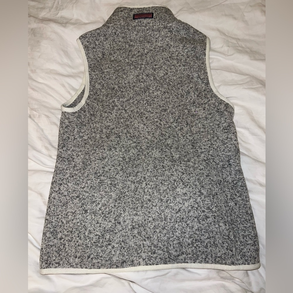 NWT Women’s Vineyard Vines Light Heather Gray Fleece Vest Size Small 🤍🐳🩷 - Picture 5 of 8